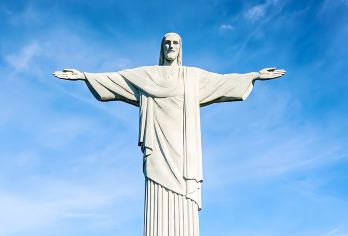 巴西里约热内卢一日游（英文团）｜含烧烤自助午餐及所有门票【一日游遍所有主要景点｜基督救世主山（乘坐小巴）+糖面包山+马拉卡纳球场+大教堂+塞拉隆台阶】