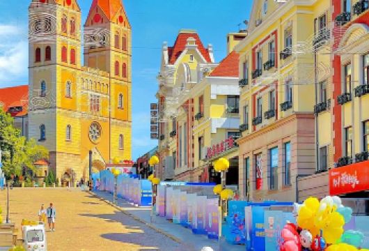 青岛10大精华景点+可升级独立私家行程+纯玩轻奢小团 【[产品特色]一天打卡青岛市区景点，青岛的景点比较集中 不用担心时间紧凑 合理安排时间游玩】