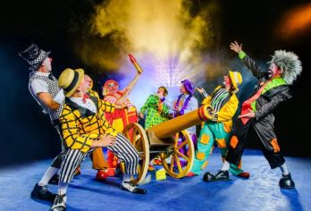 广州长隆国际大马戏半日游【1、一个永不落幕的世界马戏大舞台，享360°声光电实景舞台；】