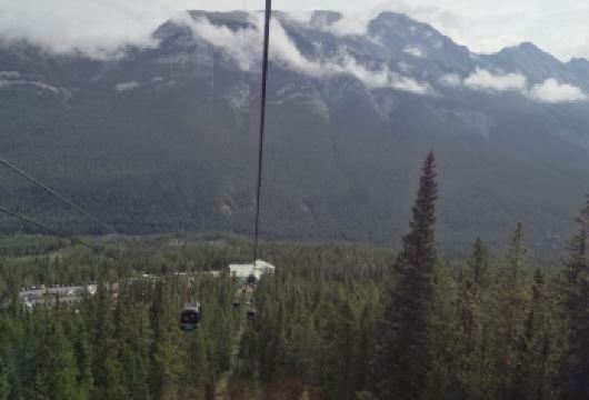 加拿大卡尔加里-班夫国家公园-可订制【中文包车自由行】【中文专车出行，行程自己定义，无需等待，专属贴心服务，尽享惬意旅程】