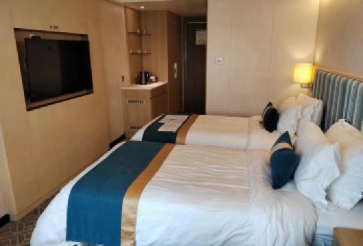 长江三峡+三峡游轮+长江叁号长江三号+全新一代高端游轮【[出身名门]在海轮造船厂生产，造价高的长江游轮之一，高达2.6亿元】