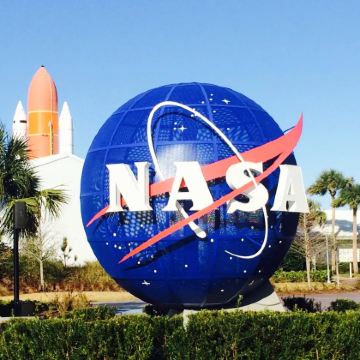 美国奥兰多肯尼迪航天+可可比奇一日游