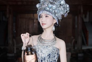 恩施大清江景区一日游【『直通车专线』上门接+含门票+含船票】【[售后保证]24小时不间断售后为您保驾护航，30秒快速响应，15+年操作经验，让您玩的开心。】