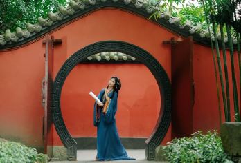 武侯祠讲解半日游【从刘备殿到武侯祠，带你穿越回风云变幻的三国时代。】