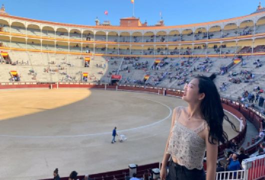 西班牙马德里市区网红景点-普拉多博物馆-等可包车-精选【专属客服和本地中文司机，一家一团包车】