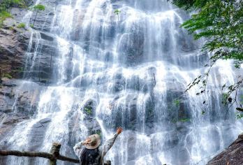 私家团上门接送+从化溪头村+千泷沟大瀑布+生态小镇玩水一天游【私家旅行：一单一团，不拼客，专属旅行 品质服务：5座/7座车上门接送，专职司机护航】