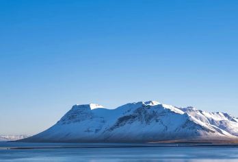 冰岛雷克雅未克-雷克雅内斯半岛路线/可多日包车【精选老司机】【包车一日游，解锁旅行新方式！独立车辆配备经验丰富的老司机，为您量身打造专属行程。】