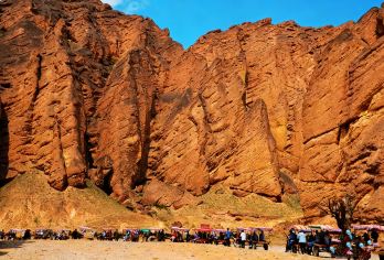 黄河石林国家地质公园+兰州水墨丹霞旅游景区一日游【上门接送】【市区酒店免费上门接送，熟悉线路，贴心管家，摄影帮手】