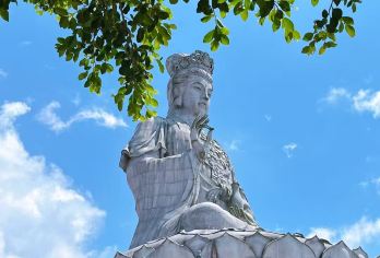 中国 —广州东莞观音山旅游风景区+西溪古村包车一日游【[经典地标全覆盖]深入探索代表性景点，感受当地风土人情】