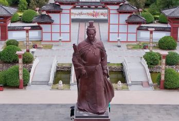 商丘古城半日游【精品小团+深度讲解】【[品质保障]优选商品，品质拒绝购物 、无自费】