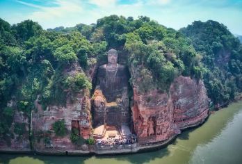 【蜀游佛溪】乐山大佛（船游）+黄龙溪纯玩一日游【纯玩无购物】