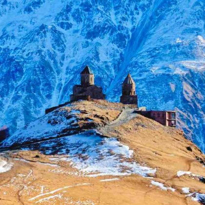  格鲁吉亚第比利斯+卡兹别克包车一日游【打卡孤独星球封面】