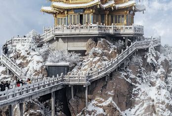雪景季老君山洛阳往返一日游|直达索道口|含门票 索道 导游【直达老君山索道口！洛阳市区多个站点，可就近上车！】