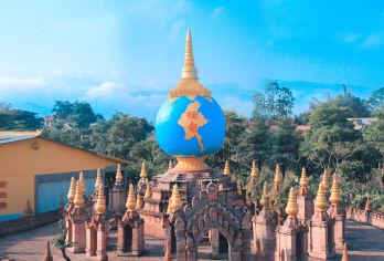 瑞丽一日游【一寨两国+姐告口岸+莫里雨林+独树成林精品小团】【[套餐多样]精选行程景点，带您一天畅玩瑞丽，满足您的多种需求】