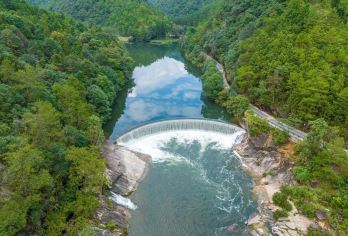 【国庆特惠】武夷山月亮湾·龙川大峡谷+国家风景1号线半日游【2-6人小团，纯玩0购物，靠谱当地有经验司机师傅向导带您发现武夷山国家公园1号线未知的美；】