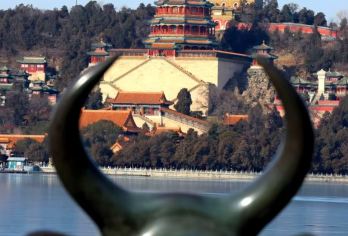 北京颐和园一日游【含摆渡船『上下午场次可供挑选』半小时讲解】【[轻松出行]上下场次可供挑选，让出行更自由舒适】