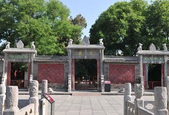 西安碑林博物馆【猩咖说|包团/拼团2.5H趣讲|含门票】【[一单一团]独立小包团服务一对一，提供蓝牙讲解耳机，品质有保障】