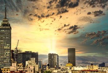 墨西哥城-帝王蝶自然保护区-中文专车【多/日游全日定制】【[中文司导可选]提供基础接送或中文导游，满足不同旅客需求】