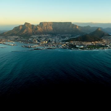 南非开普敦桌山+南非企鹅生态保护区+好望角一日游【参团之旅】