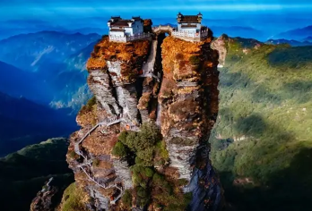铜仁包车地陪导游翻译地接陪同接送旅游展会商务考察陪诊【铜仁包车地陪导游翻译地接陪同接送旅游展会商务考察陪诊】