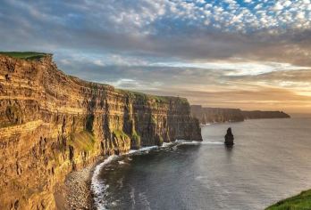 爱尔兰都柏林出发莫赫悬崖+戈尔韦一日游/中文司机/专车接送【10小时中文专车包车服务，可上门接送】