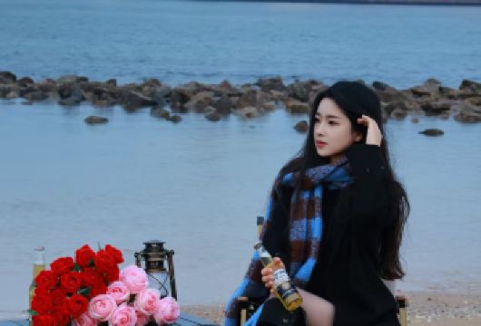 威海天鹅湖-孤独公约-沉船-火炬八街8处精华景点纯玩打卡【下单送海鸥食，天鹅食，沉船拍照道具使用】