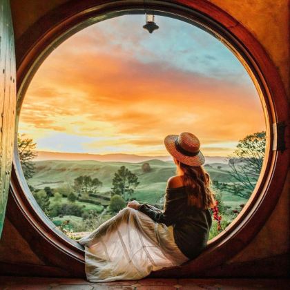 霍比特村+怀托摩萤火虫一日游【中文小团·门票全含丨酒店接送】