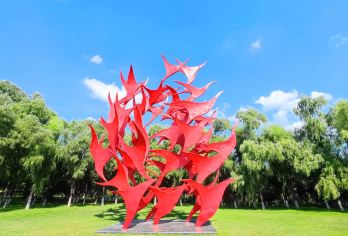 长春市区公园路线一日游【长春世界雕塑公园+长春水文化生态长春园+长春动植物公园+桂林路夜市|专车接送|行程可调|可定制行程】