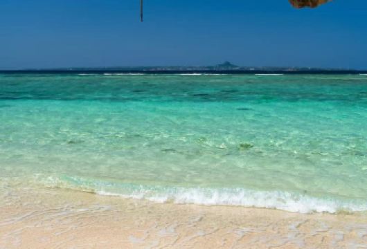 日本冲绳水族馆+知念岬+古宇利岛【港口&酒店接送/行程定制】【尊享一对一高端行程定制，多日豪华包车专属礼遇，专业旅行顾问24小时恭候垂询。】