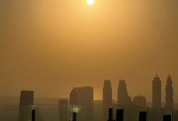 迪拜周边阿布扎比-法拉利主题公园-可阿联酋等周边包车-精选【包车一日游，解锁旅行新方式！独立车辆配备经验丰富的老司机，为您量身打造专属行程。】