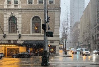 美国西雅图+飞行博物馆+太空针塔一日游/行程可调-可定制多日【专属客服和本地中文司机，一家一团包车】