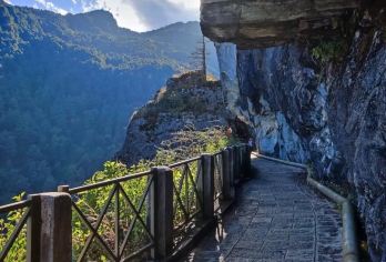 大理往返|苍山+寂照庵+崇圣寺包车1日游【品质出游】