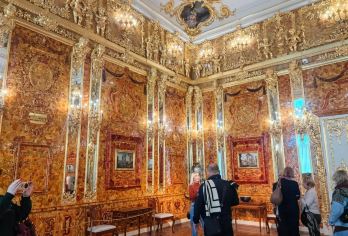 俄罗斯莫斯科-特色景观与人文路线-可市区周边多日-包车-精选【包车一日游，解锁旅行新方式！独立车辆配备经验丰富的老司机，为您量身打造专属行程。】