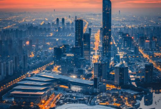 苏州东方之门+圆融时代广场+苏州之眼摩天轮+金鸡湖一日游【[现代诗篇]乘游艇、瞰湖城，全方位感受“东方水城”的澎湃与天际线的交响。】