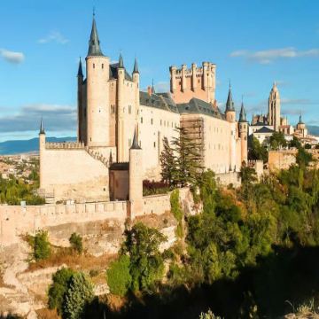 西班牙 马德里出发 塞哥维亚+托莱多古城一日双城游 可选门票