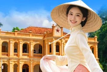 友谊关+越南谅山市一日游｜上门接送 身份证出国 特色咖啡体验【[身份证出国]凭身份证即可快速办理，无需护照更便捷】