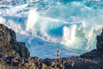 毛里求斯快艇追海豚+自然桥四驱车+蓝湾玻璃船【接送+午餐】【打卡毛里求斯的热门玩法！】