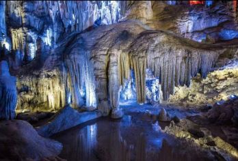 阳朔月亮/龙门水岩探洞+专线车【一天4趟】【溶洞探险】