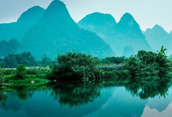 桂林阳朔+三星游船+漓江景区+十里画廊一日【7人团丨私家团】【[全程漓江游船+多玩法可选]三星豪华游船开启百里漓江新体验！遇龙河/银子岩+观漓江全景！】