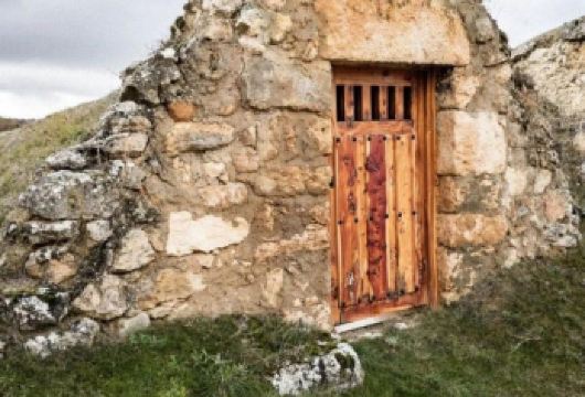 新西兰皇后镇-米尔福德峡湾-中文司导包车一日游-12H【精选热门景点，高效游玩不走回头路，深度了解文化内涵，贴心服务保障，轻松享受旅程，性价比超高的旅行。】