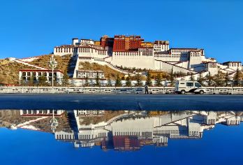 布达拉宫1号线+精品导游讲解【布宫免预约+可选含大昭寺】【[省心出游]布达拉宫提供代预约服务，百分之百出票，精品导游讲解！】