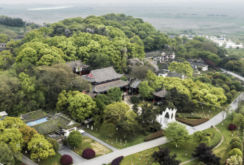 岳阳市岳阳楼景区＋君山岛景区＋洞庭湖包车游 【岳阳出发】【说走就走的旅行，真正的无购物无隐形消费，包含用车、可加订专业导游，让您的旅途更精彩！】