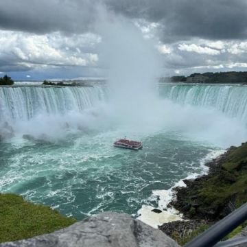 加拿大尼亚加拉瀑布+史凯龙塔一日游/行程可调-中文包车