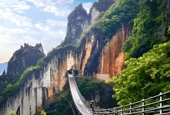 重庆816地下核工程+武陵山大裂谷一日游（消失的地下核工程）【可选英文导游|专车接送|行程可调|可定制行程】