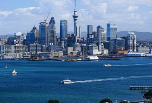 新西兰奥克兰市区网红景点鸟岛黑沙滩达文波特-包车-精选行程【精选热门景点，高效游玩不走回头路，深度了解文化内涵，贴心服务保障，轻松享受旅程，性价比超高的旅行。】