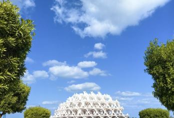 【阿布扎比一日游】法拉利/亚斯海洋/华纳兄弟3选1+Mall【10 小时专属中文专车：阿布扎比市区酒店接送，行程可灵活调整、随停随走，全程省心适配你的节奏】