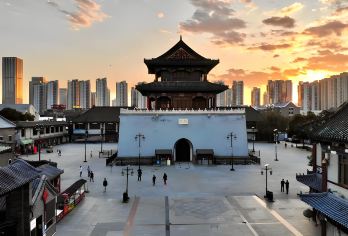 天津机场接机+鼓楼（老城核心|美食街区）【专车接送|行程可调|可定制行程】