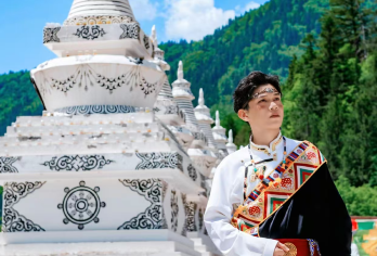 高铁站-黄龙风景区-九寨沟 风景黄龙一日游 | 商务大巴可选【选择商务车｜节约时间｜免费上门接｜人少清静｜司机可答疑问】