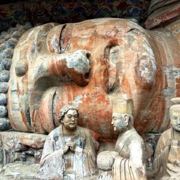 大足石刻一日游