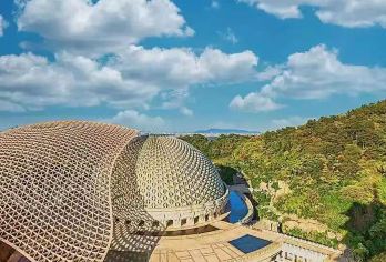 南京总统府+纪念馆+牛首山一日活动【全程空调大巴+门票全含】【[无购物]精选行程无购物，安心游】